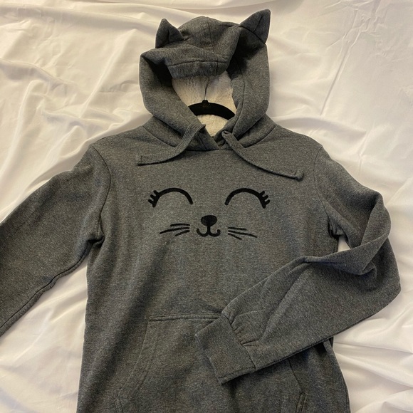 Grey hoodie with cat ears 🐱 - Picture 2 of 5